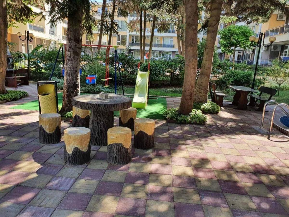רבדה Апартамент За Гости ,,Христина" מראה חיצוני תמונה